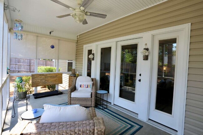 Building Photo - “Stunning 4-Bedroom Retreat with Granite Elegance at 2 River Drive, Pinehurst"