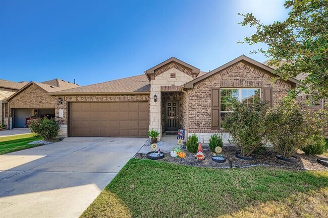 Primary Photo - 3313 De Torres Cir