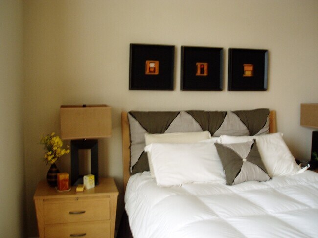 Building Photo - Lick Mill