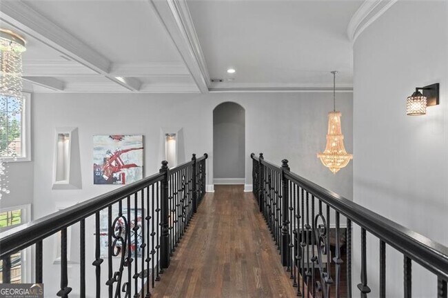 Building Photo - 1599 Gaylor Cir SE