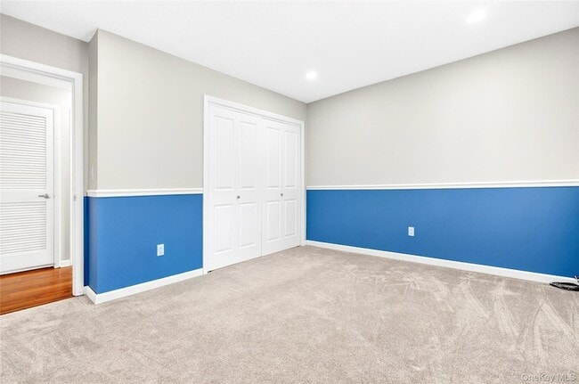 Building Photo - 972 Sierra Vista Ln