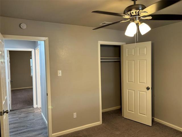 Building Photo - 4200 Oak Country Dr