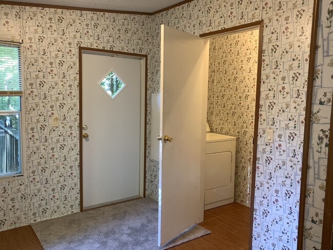 Building Photo - 127 John Lewis Dr