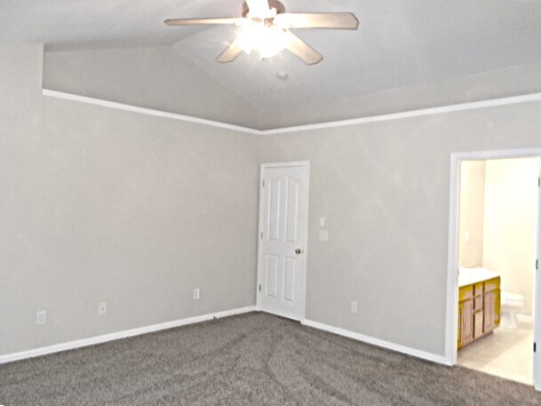 Building Photo - 130 Nevis Ln