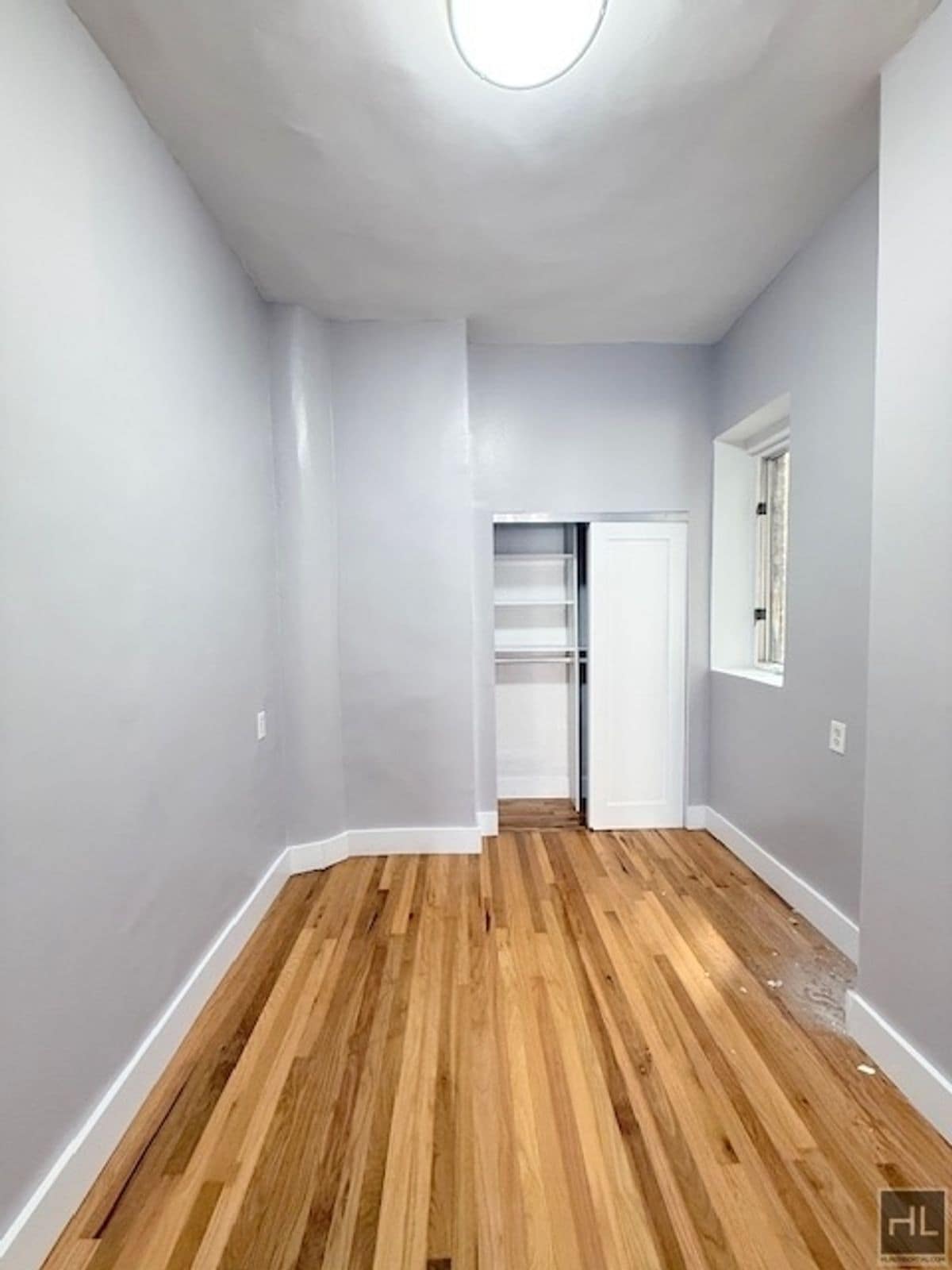 Building Photo - 252 W 76th St