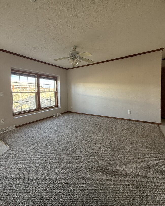 Building Photo - 10202 Rodeo Park Dr