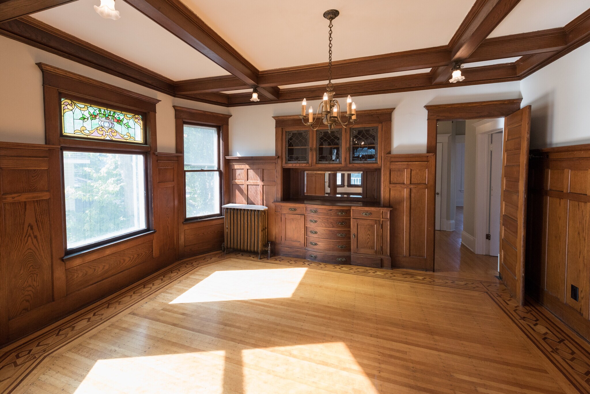 Formal dining: 14.9'x12' - 3204 Park Ave