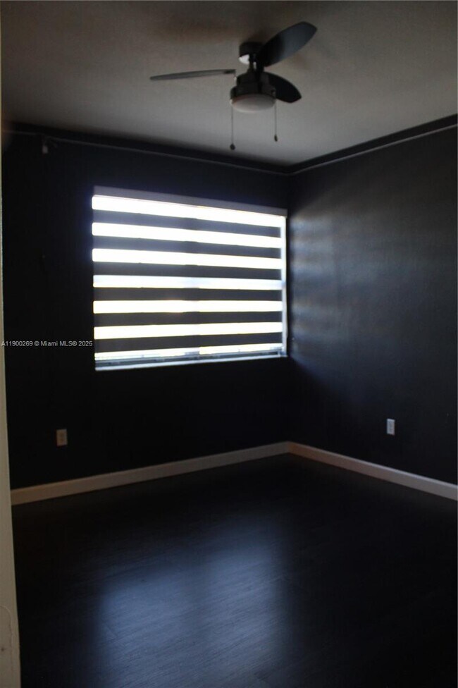 Building Photo - 25096 SW 118th Ave