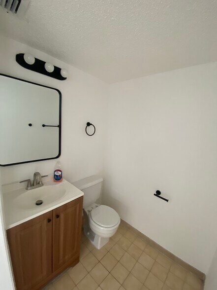 Building Photo - 6045 Northwest 186th Street