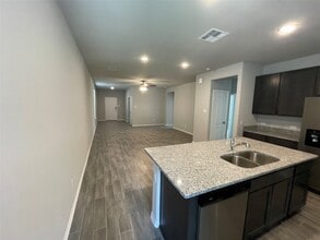 Building Photo - 938 Redinger Ridge Dr