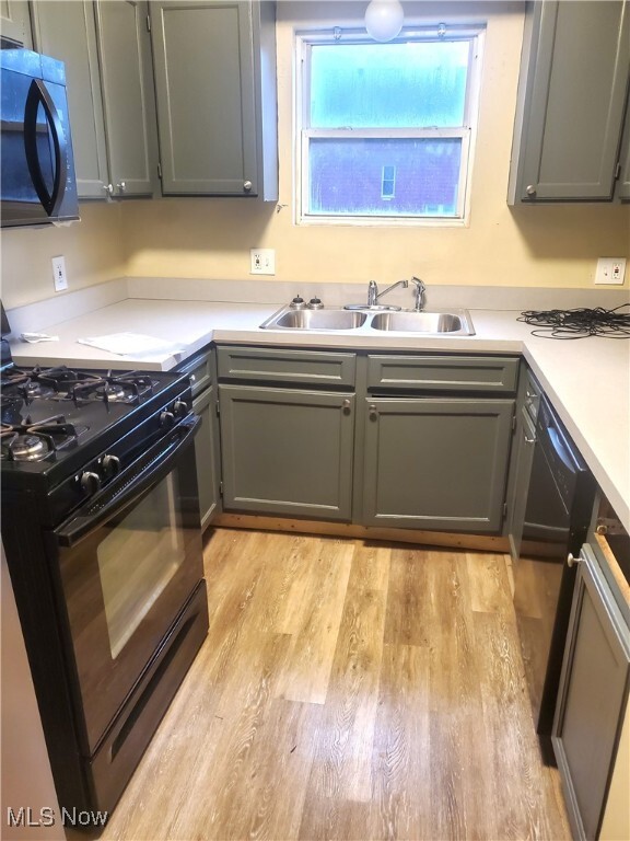 Building Photo - 9923 Bessemer Ave