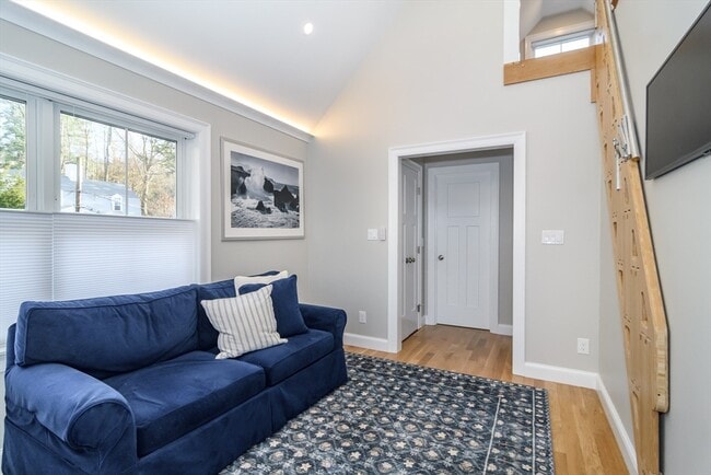 Building Photo - 12 Maugus Ave