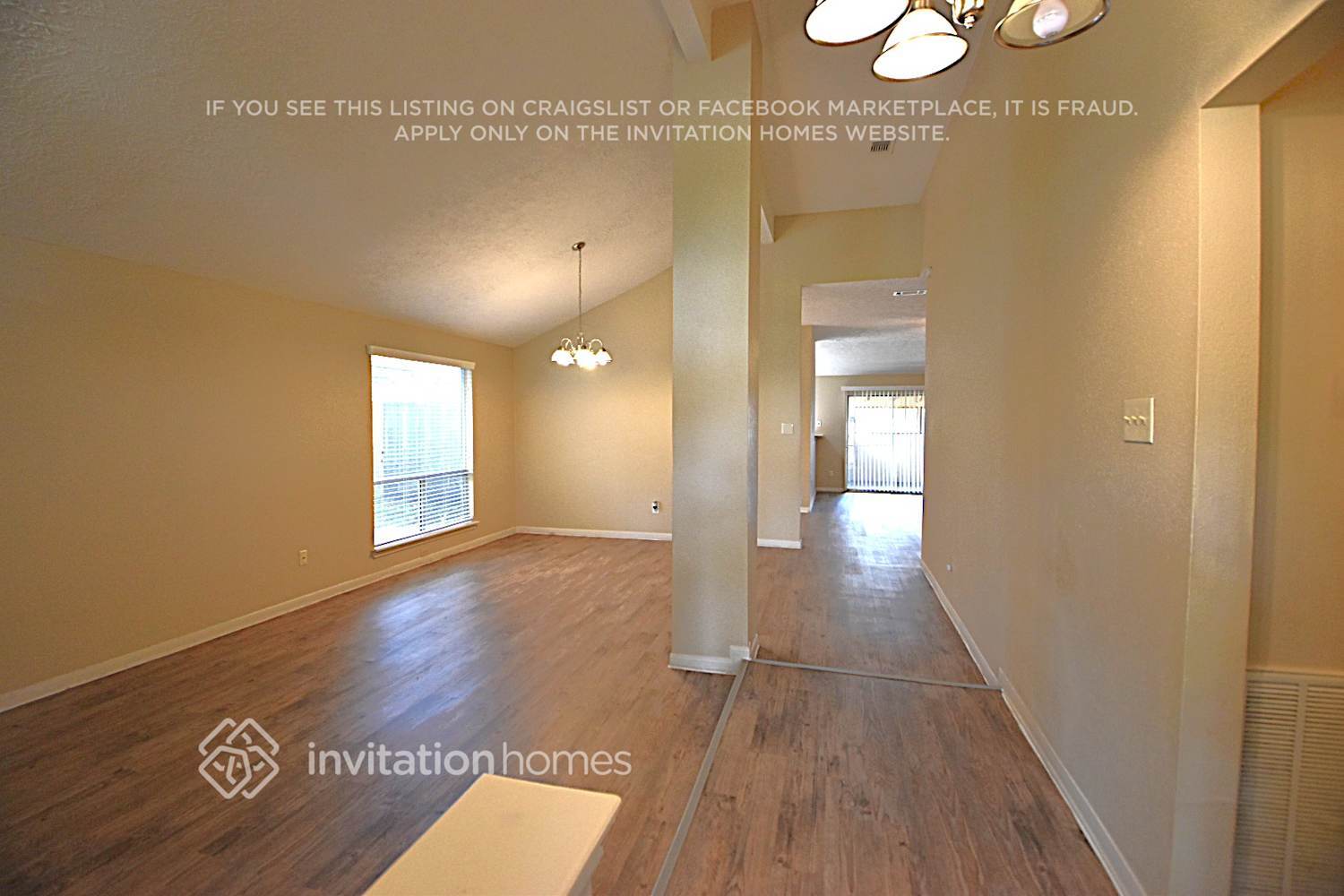 Building Photo - 10579 Twilight Moon Dr