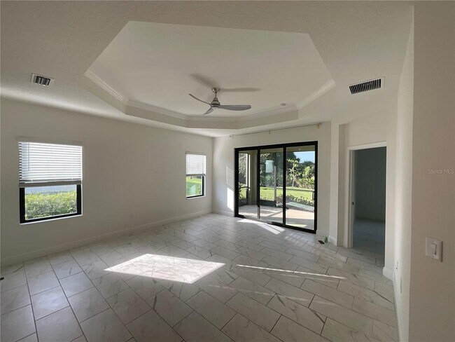 Building Photo - 224 Sarezzo Cir
