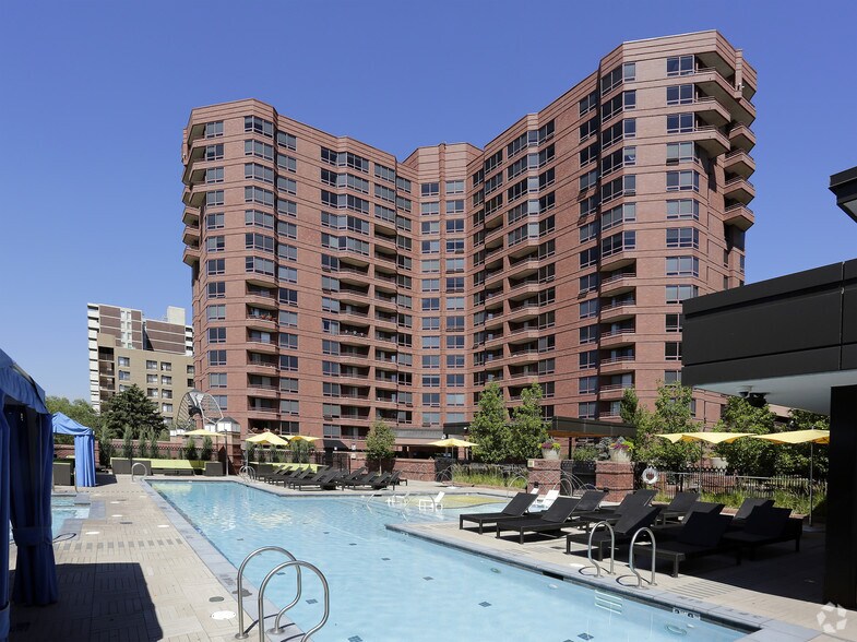 The Seasons of Cherry Creek Denver, CO Apartment Finder