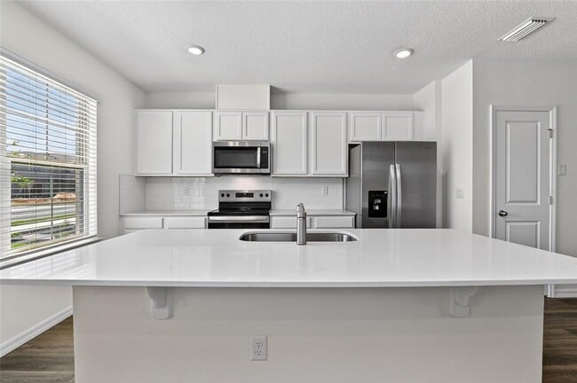 Building Photo - 16587 Barbours Crk Wy