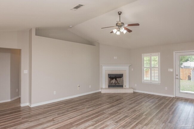 Building Photo - 8770 Kennedy Dr