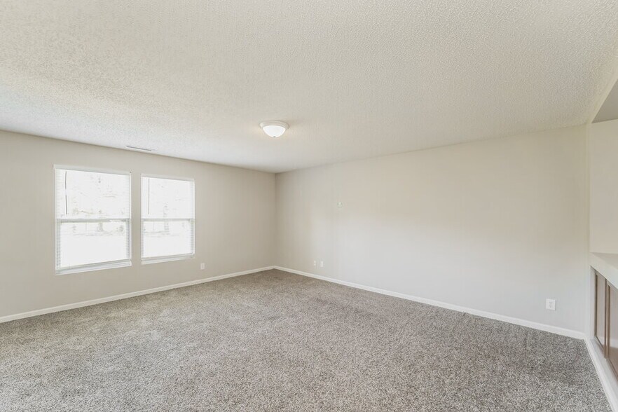 Building Photo - 4490 St Catherines Ct