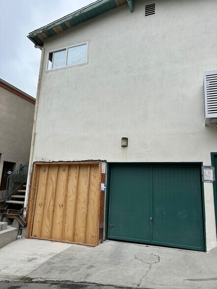 Building Photo - 212 Marine Ave