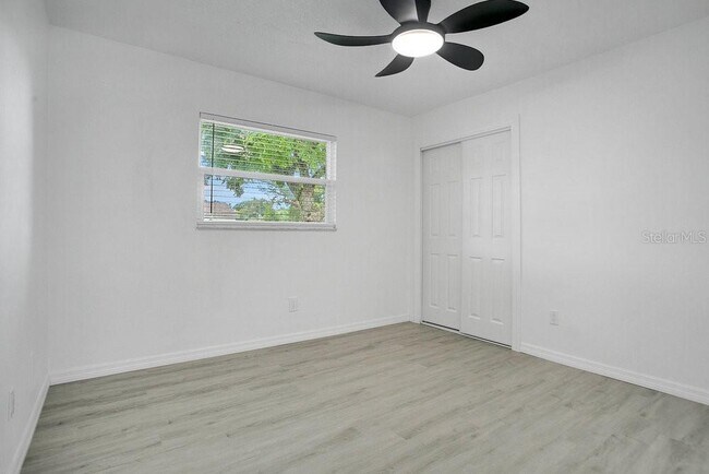 Building Photo - 50 Avalon Ct
