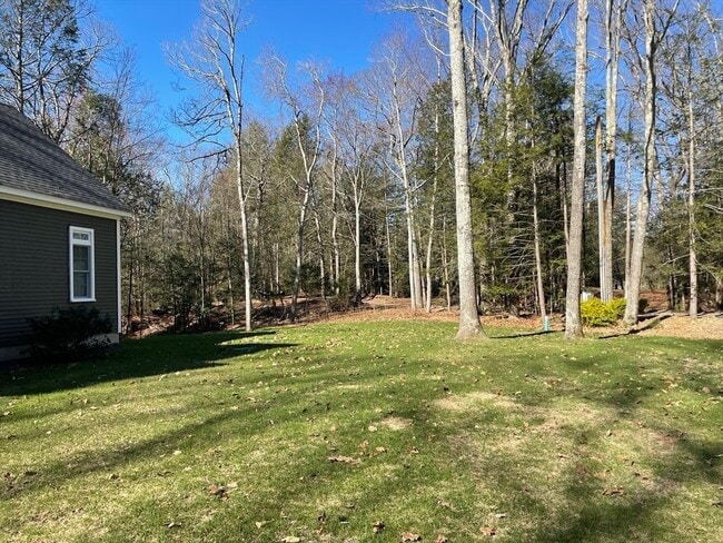 Building Photo - 1 Lamoureux Ln