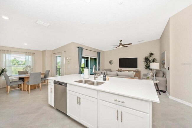 Building Photo - 17500 Opal Sand Dr