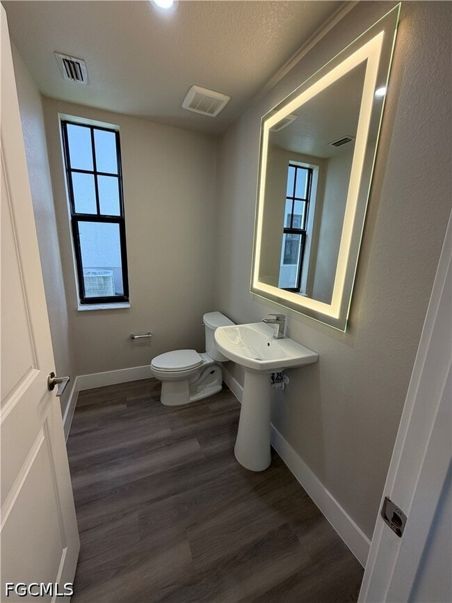 Building Photo - 9908 Porto Fino Cir