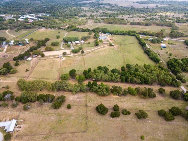 Building Photo - 15000 Fitzhugh Rd