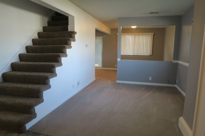 Building Photo - 7818 S Chadbourne Dr