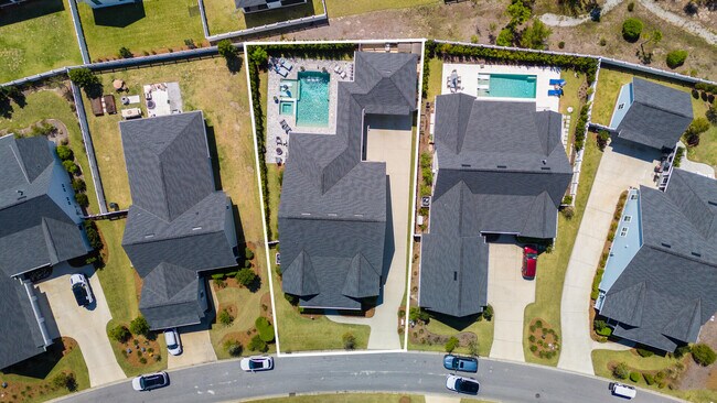 Building Photo - 70 Sidecamp Rd