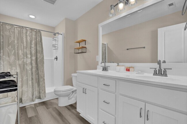 Building Photo - 328 Starfish Ln