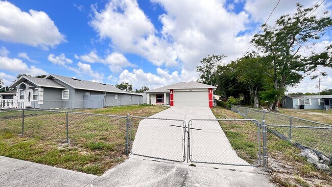 Building Photo - Charming 3-Bed, 2-Bath Home in Orlando