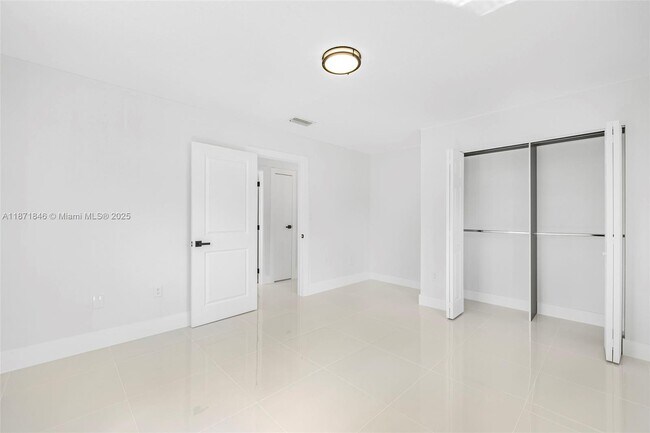 Building Photo - 10935 SW 217th Terrace