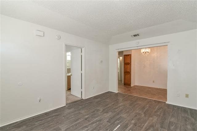 Building Photo - 1045 Cheddar Ct