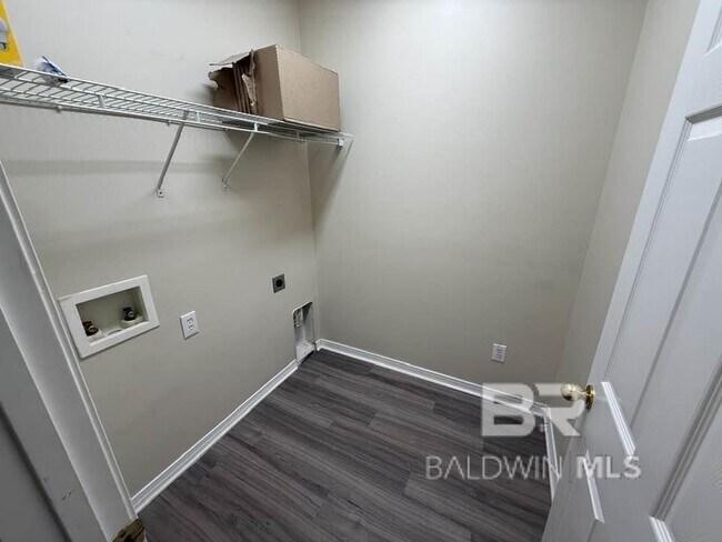 Building Photo - 2651 S Juniper St