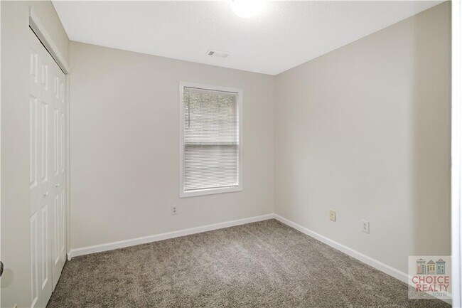 Building Photo - 4810 Brookwood Pl