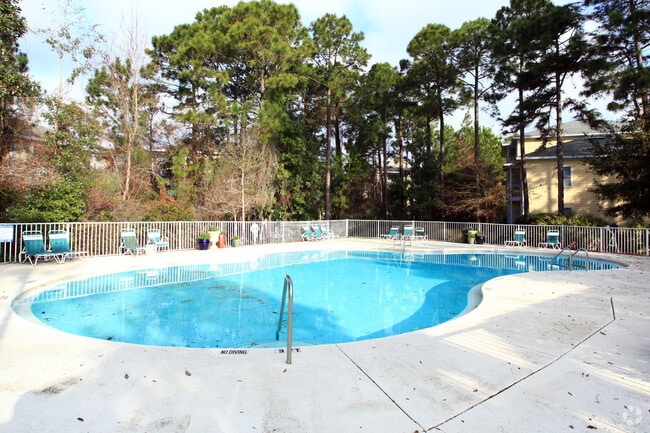 Building Photo - Pointe of View Condominiums