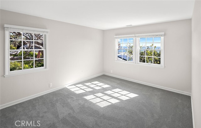 Building Photo - 1259 Cliff Dr