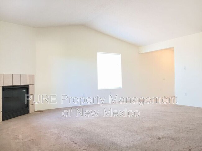 Building Photo - 5609 Crown Ridge Rd NW