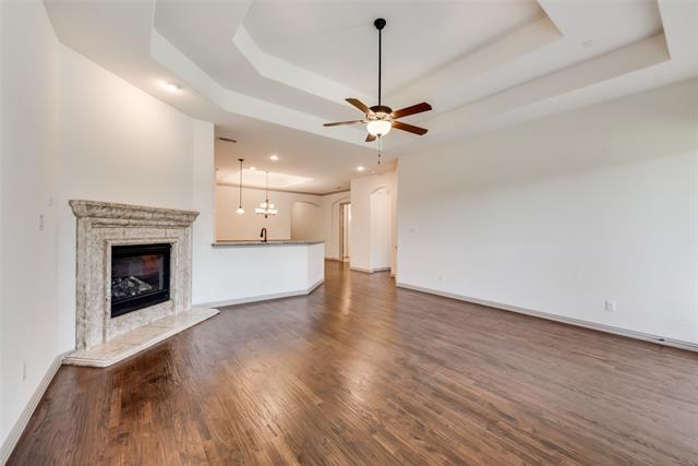 Building Photo - 1025 Pampa Dr
