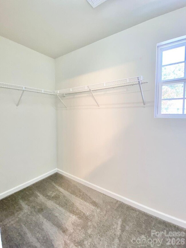 Building Photo - 320 Peachtree Rd