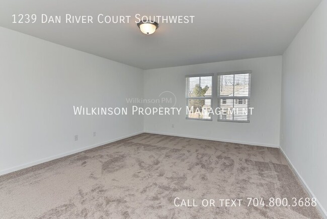 Building Photo - 1239 Dan River Ct SW