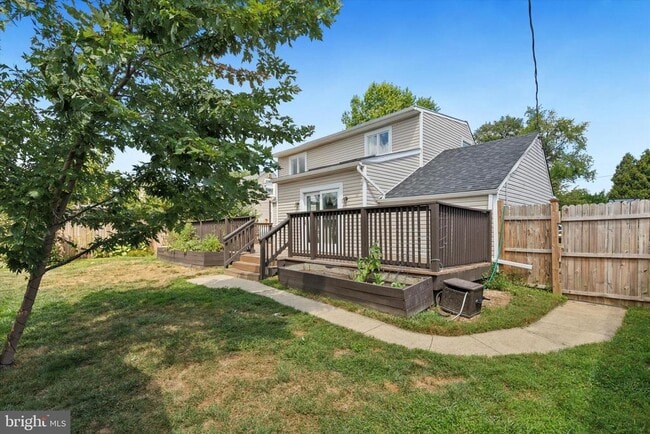 Building Photo - 404 Exton Rd