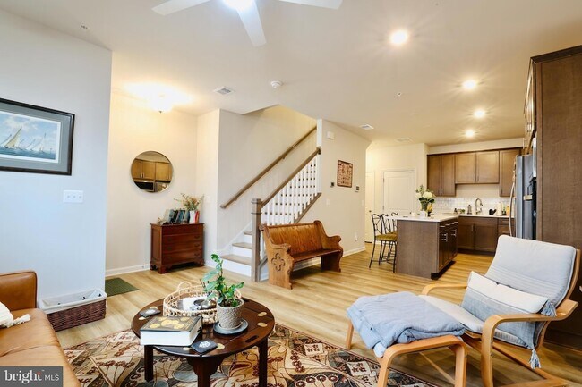 Building Photo - 773 Mount Airy Ter NE