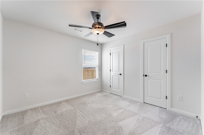 Building Photo - 317 S Nightfall Ave