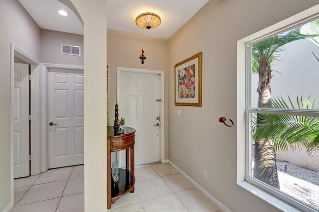 Building Photo - 6788 Hendry Dr