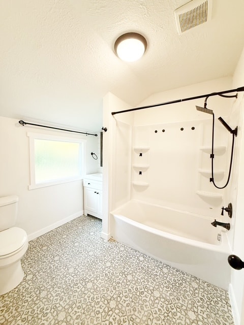 Building Photo - 4375 WA-3