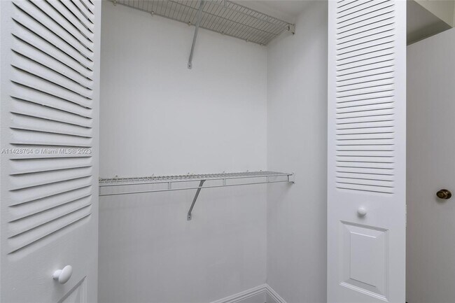 Building Photo - 21559 Cypress Hammock Dr