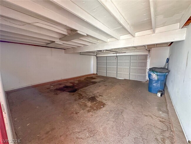 Building Photo - 641 E Pecos Way