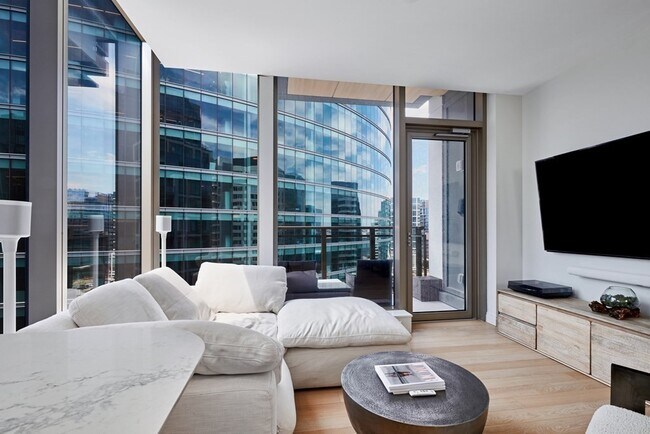 Building Photo - 133 Seaport Blvd
